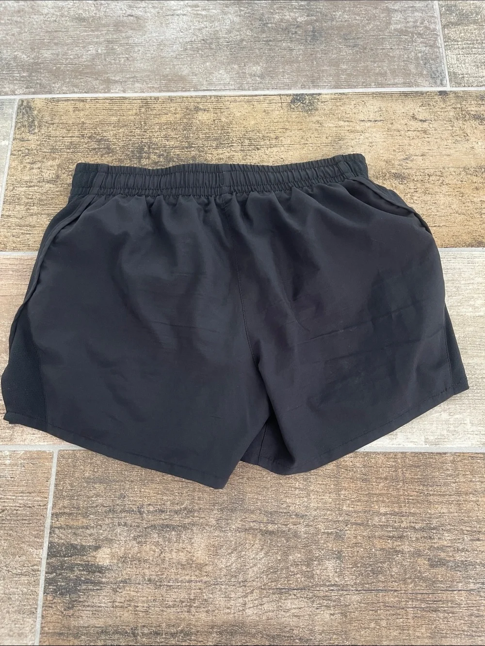 Nike Black Athletic Shorts with Elastic Waist Lined Boys Size Large L